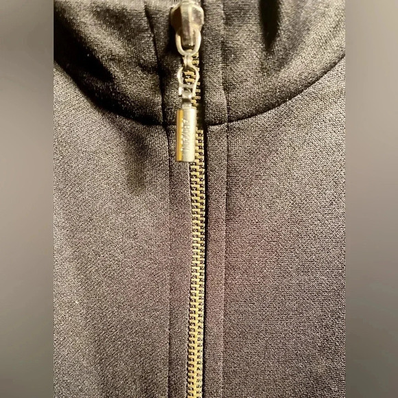 Vintage Armani Collezioni casual cottonpoly full zip longsleeve track jacket L - Picture 3 of 6